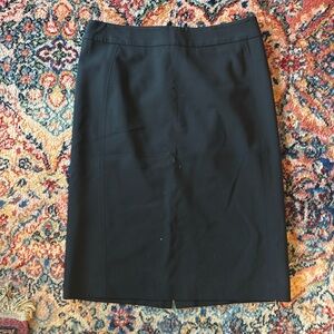Black pencil skirt size 4